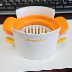 Progressive Orange and White Egg Slicer